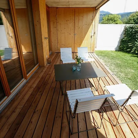 Gartenwohnung Mit 3 Schlafzimmer In Daire